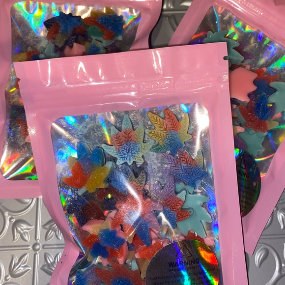 WAX MELTS - MULTICOLORED POT LEAVES - WILDFLOWER SCENT - Picture 2 of 2